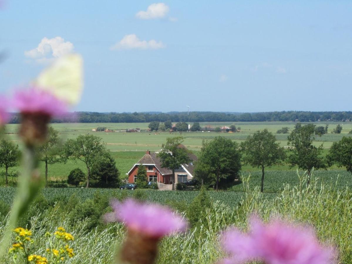 Veendijkhoeve Oosterwolde  エクステリア 写真
