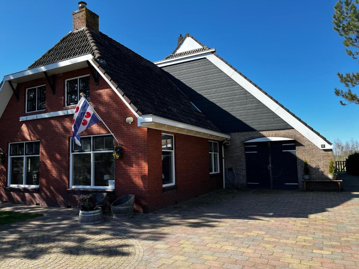 Veendijkhoeve Oosterwolde  エクステリア 写真